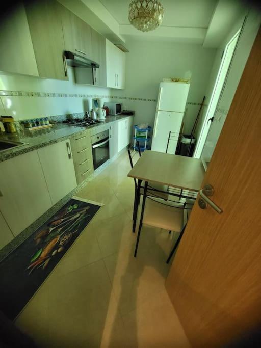 Rare Appartement De Vacances Tanger Eksteriør bilde